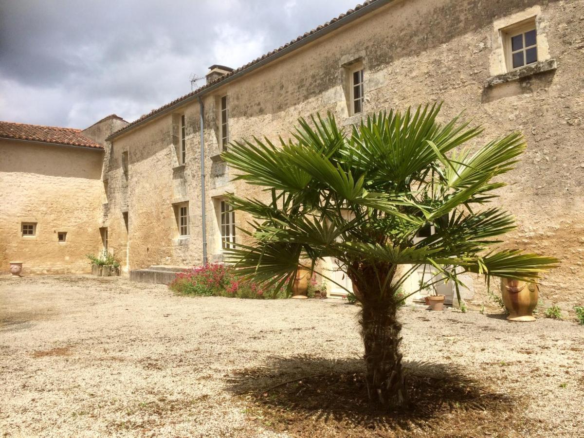 Logis De La Touche Bed and Breakfast Saint-Hilaire-des-Loges Exterior foto